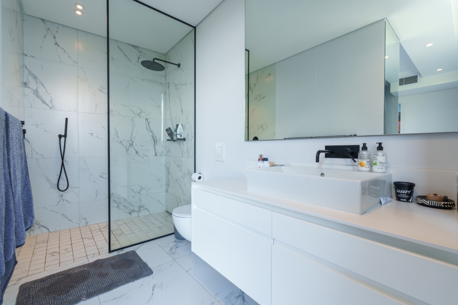 To Let 3 Bedroom Property for Rent in Clifton Western Cape